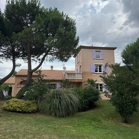 House With Heated Pool Ardèche *